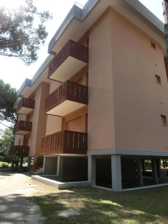 Welcoming Flat With Garden-View Terrace - Beahost Apartment Bibione