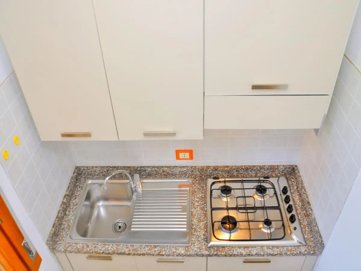 Welcoming Flat With Garden-View Terrace - Beahost Apartment Bibione