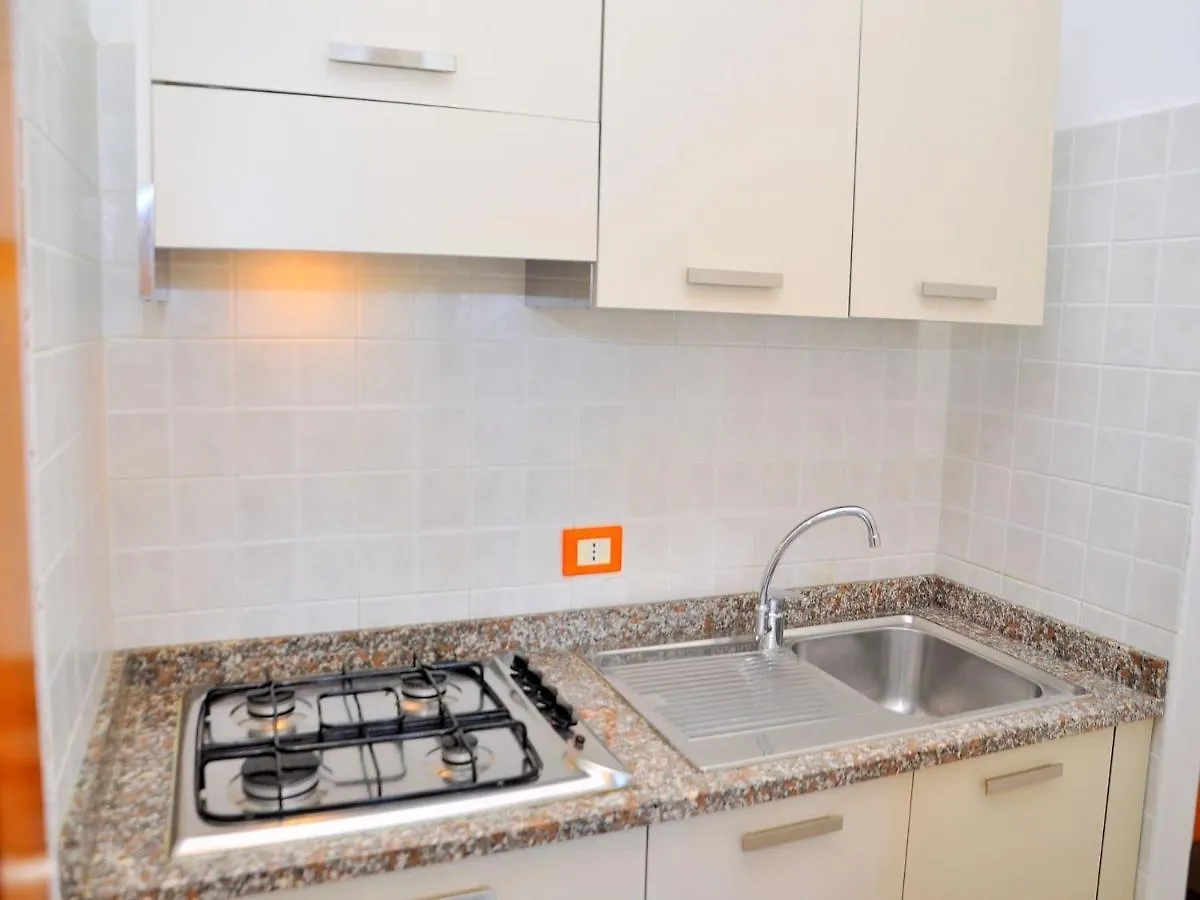 Welcoming Flat With Garden-View Terrace - Beahost Apartment Bibione 0*,
